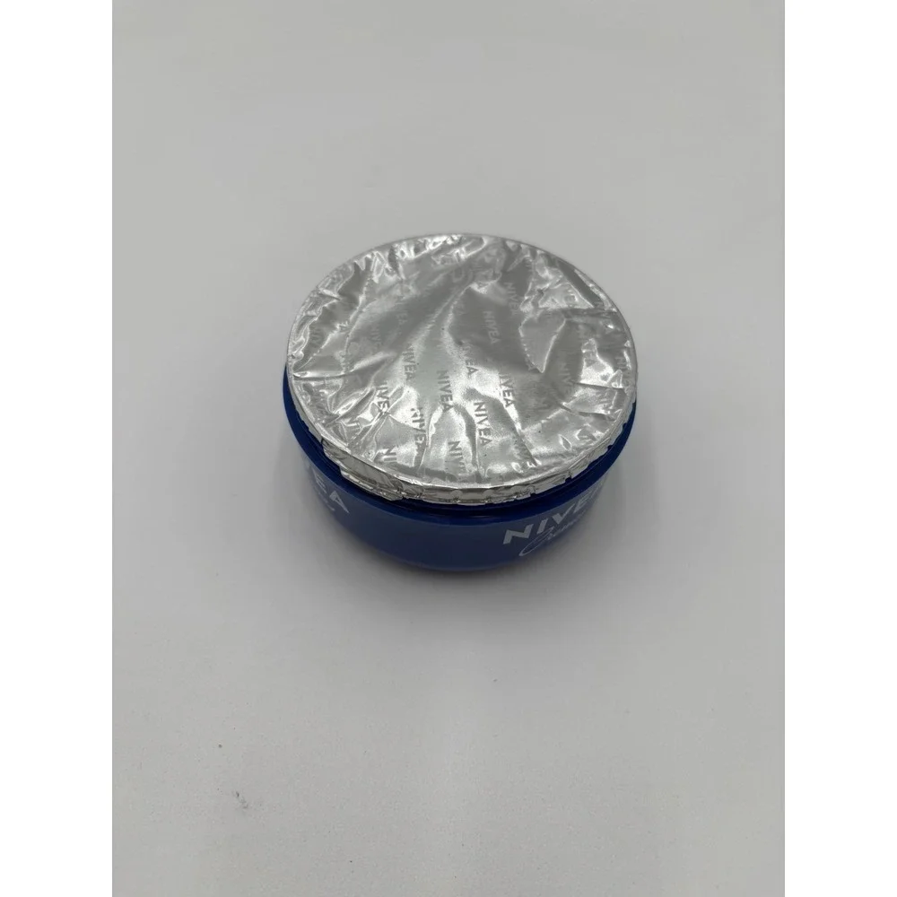 NIVEA Creme 6.8 oz‎ 192g Moisturizing Cream Sealed Classic Blue Tin Face Body